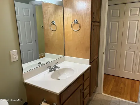 328 Lakemere Drive New Bern NC 28562