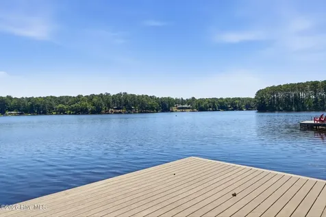 65 Lakeview Drive Whispering Pines NC 28327