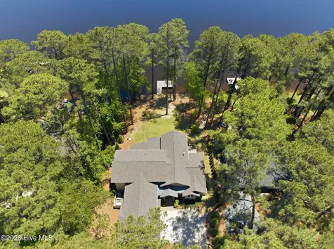 65 Lakeview Drive Whispering Pines NC 28327