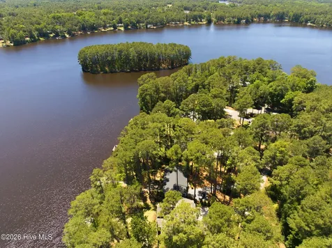 65 Lakeview Drive Whispering Pines NC 28327