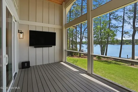 65 Lakeview Drive Whispering Pines NC 28327