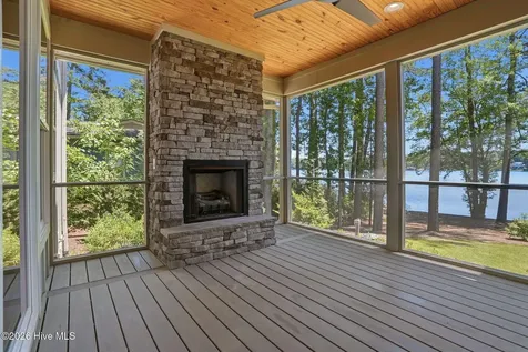 65 Lakeview Drive Whispering Pines NC 28327