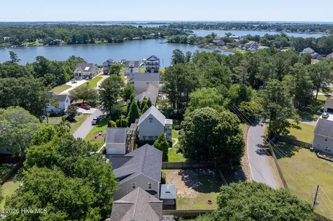211 Derby Downs Drive Sneads Ferry NC 28460