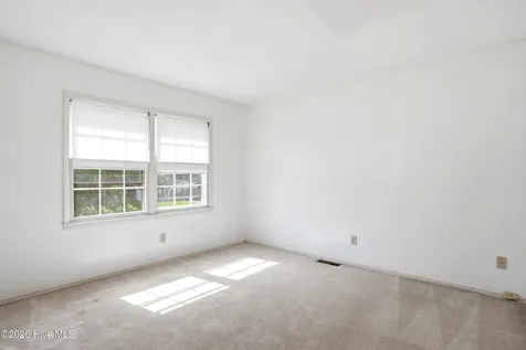 3622 Sutton Drive Wilmington NC 28409