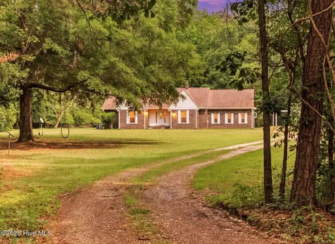 16141 Nc Highway 210 Rocky Point NC 28457