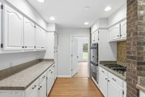 16141 Nc Highway 210 Rocky Point NC 28457