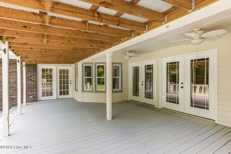 16141 Nc Highway 210 Rocky Point NC 28457