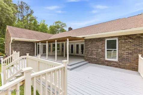 16141 Nc Highway 210 Rocky Point NC 28457