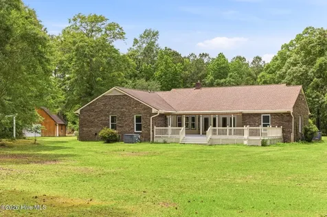 16141 Nc Highway 210 Rocky Point NC 28457