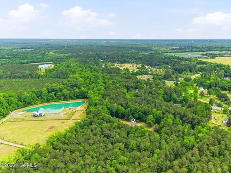 16141 Nc Highway 210 Rocky Point NC 28457