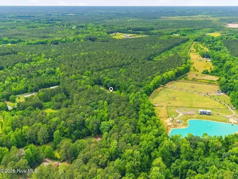 16141 Nc Highway 210 Rocky Point NC 28457