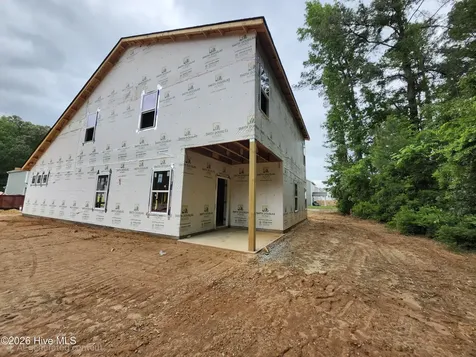 1673 Elk Run Drive Fayetteville NC 28312