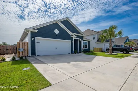 416 Edgewater Way Surf City NC 28445
