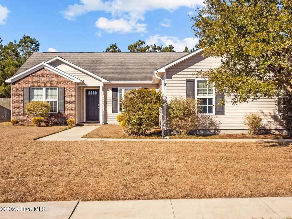 101 Berwick Court Jacksonville NC 28546