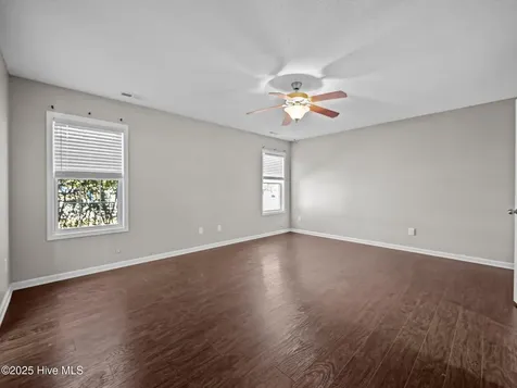 101 Berwick Court Jacksonville NC 28546