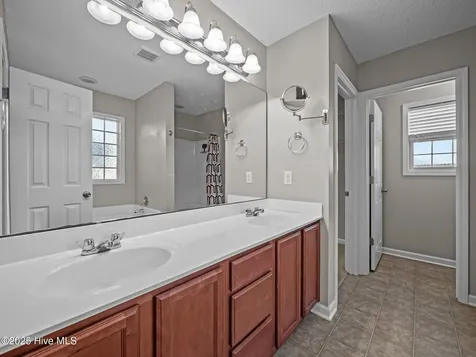 101 Berwick Court Jacksonville NC 28546