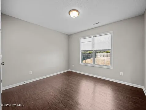 101 Berwick Court Jacksonville NC 28546