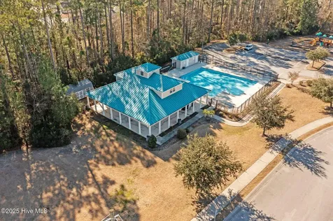 101 Berwick Court Jacksonville NC 28546