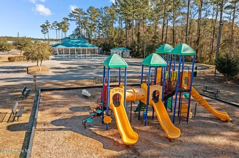 101 Berwick Court Jacksonville NC 28546