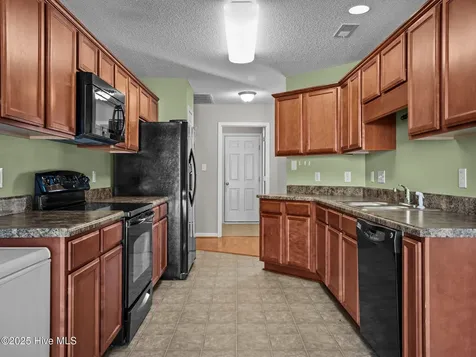 101 Berwick Court Jacksonville NC 28546