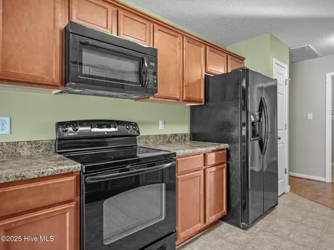 101 Berwick Court Jacksonville NC 28546