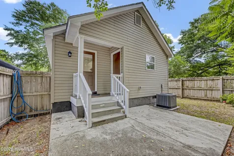 720 S 7th Street Wilmington NC 28401