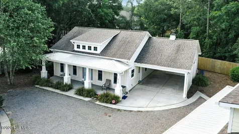 513 Spencer Farlow Drive Carolina Beach NC 28428