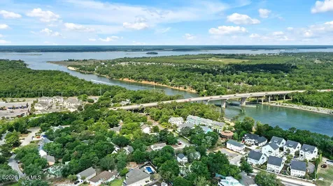 513 Spencer Farlow Drive Carolina Beach NC 28428