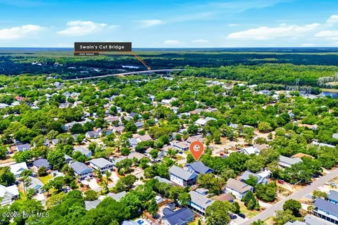 124 NE 7th Street Oak Island NC 28465