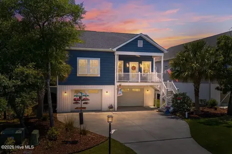 124 NE 7th Street Oak Island NC 28465