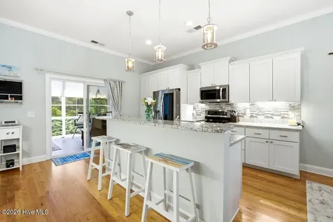 124 NE 7th Street Oak Island NC 28465
