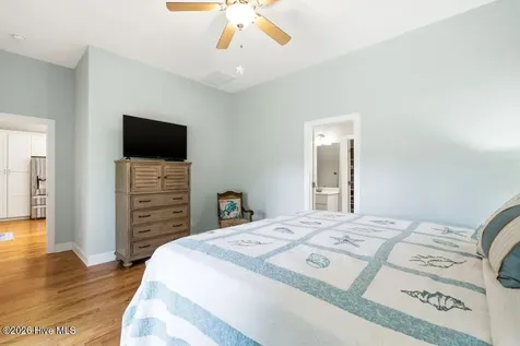 124 NE 7th Street Oak Island NC 28465