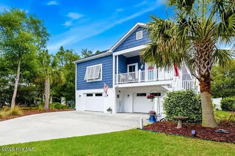 124 NE 7th Street Oak Island NC 28465