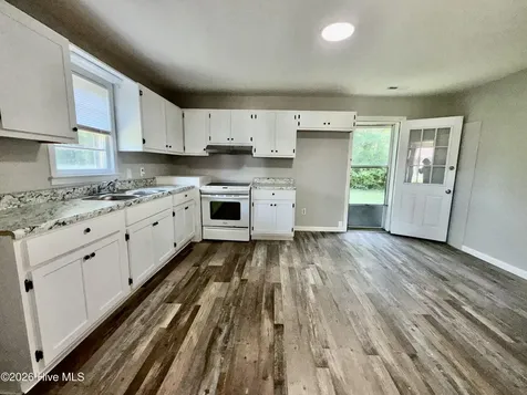 121 Anne Street Plymouth NC 27962