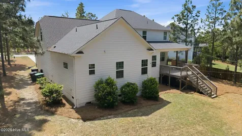 834 Winston Pines Drive Aberdeen NC 28315