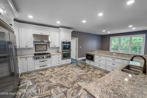 3821 Timber Stream Drive Southport NC 28461
