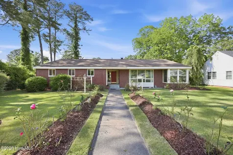 1608 Rhem Avenue New Bern NC 28560