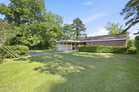 1608 Rhem Avenue New Bern NC 28560