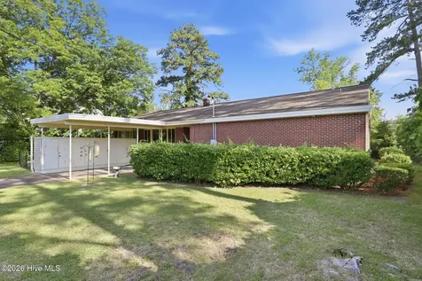 1608 Rhem Avenue New Bern NC 28560