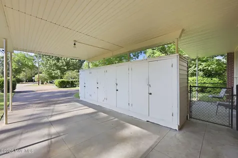 1608 Rhem Avenue New Bern NC 28560