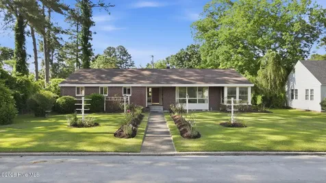 1608 Rhem Avenue New Bern NC 28560