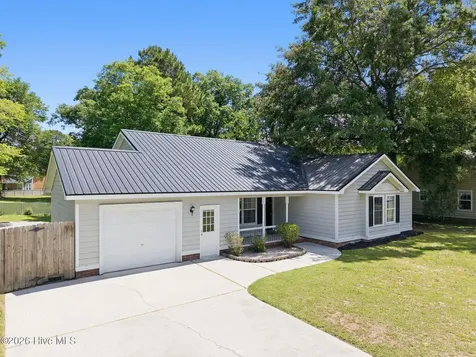 402 Southwest Drive Jacksonville NC 28540