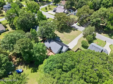 402 Southwest Drive Jacksonville NC 28540