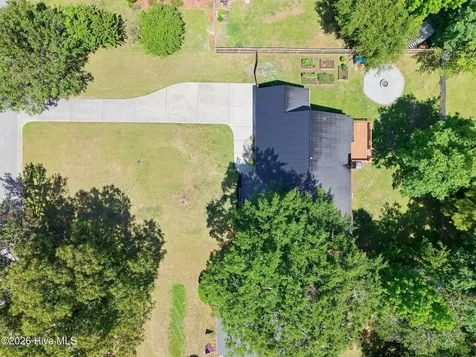 402 Southwest Drive Jacksonville NC 28540