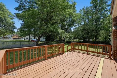 402 Southwest Drive Jacksonville NC 28540