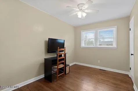 118 Puller Drive Jacksonville NC 28540