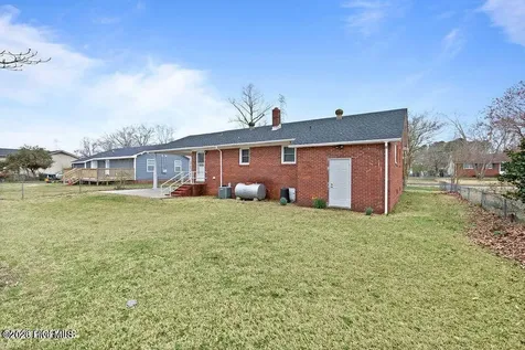 118 Puller Drive Jacksonville NC 28540