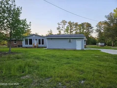 770 Harrison Creek Road Rocky Point NC 28457