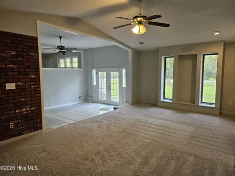 770 Harrison Creek Road Rocky Point NC 28457