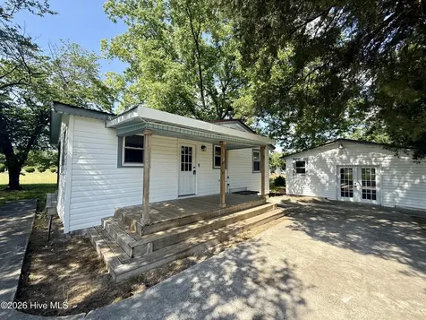 9936 Hobbton Highway Clinton NC 28328